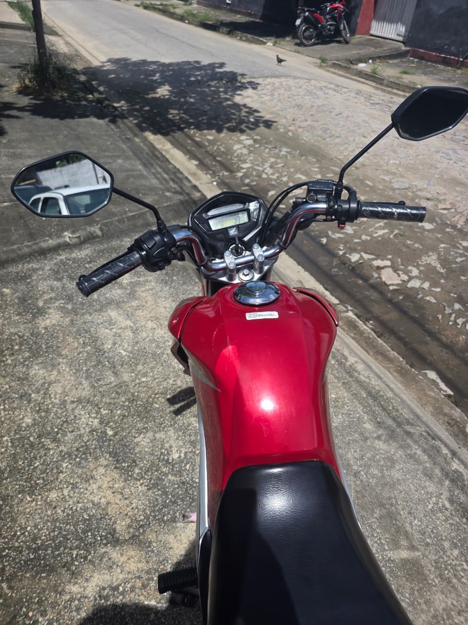 Honda CG 150 Titan 2014 - Visão do painel
