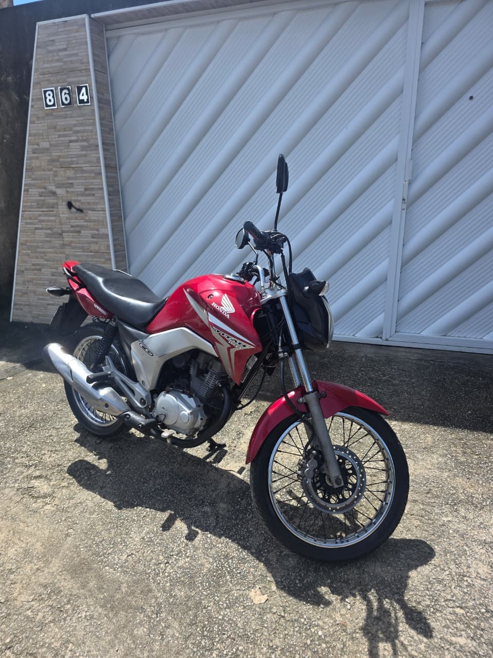 Honda CG 150 Titan 2014 - Perfil completo direita